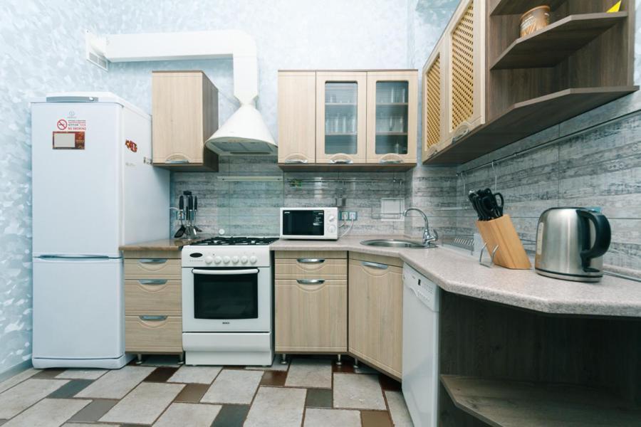 Stylish Two-Level Flat 2 Min From Khreschatyk Kyiv Exterior photo
